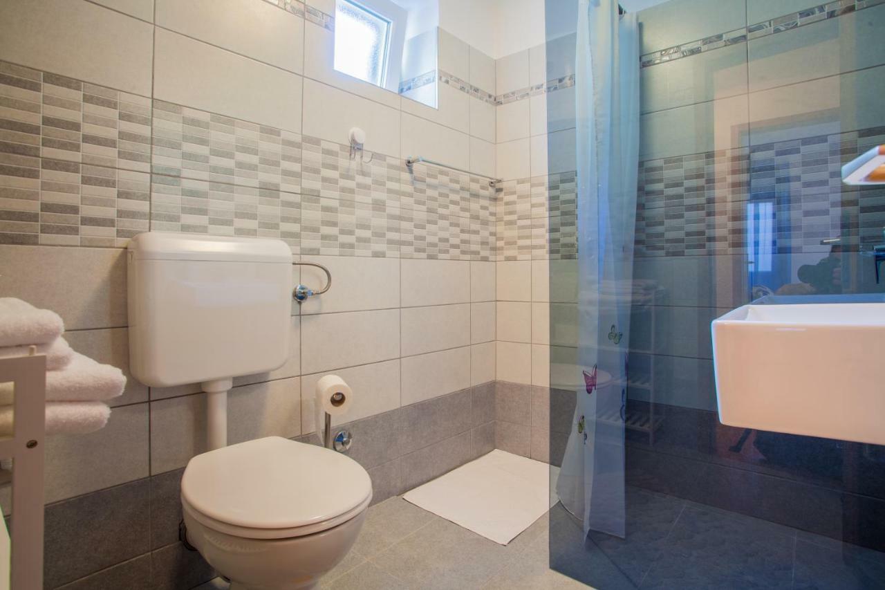 קרס Room M מראה חיצוני תמונה